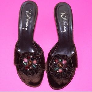 Wills Fancy Velvet and Stone Florette Heels